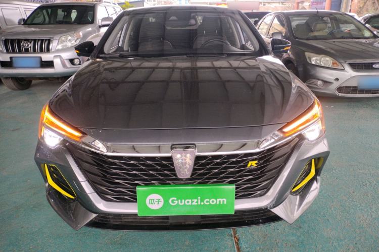 Used Roewe i6 MAX 2020 300TGI Automatic Supreme Edition with Cool Sunroof and Advanced Driving Features Front