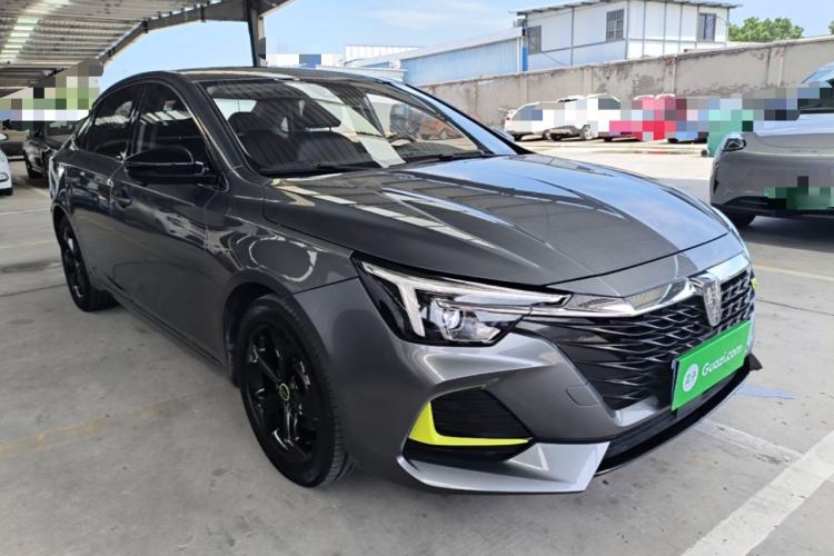 Used Roewe i6 MAX 2020 300TGI Automatic "Swell Cool Smart Drive" Edition Front Right 45 Deg