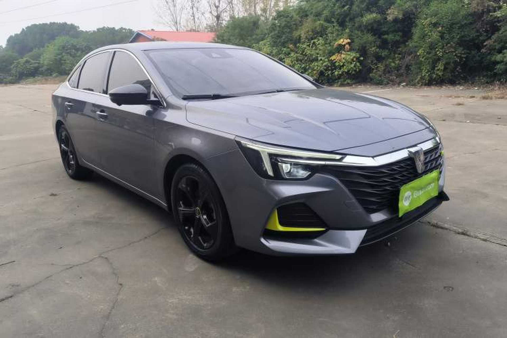 Used Roewe i6 MAX 2020 300TGI Automatic "Swell Cool Smart Drive" Edition Front Right 45 Deg