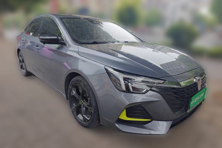 Used Roewe i6 MAX 2020 300TGI Automatic "Swell Cool Smart Drive" Edition Front Right 45 Deg