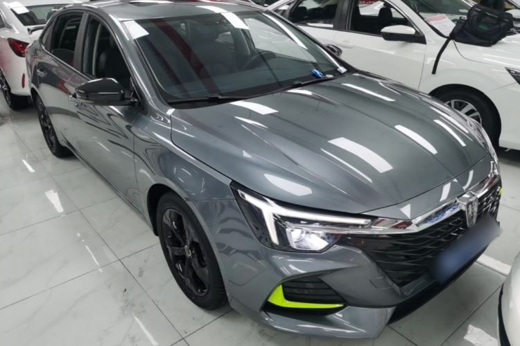 Used Roewe i6 MAX 2020 300TGI Automatic Sporty Cool Edition Front Right 45 Deg