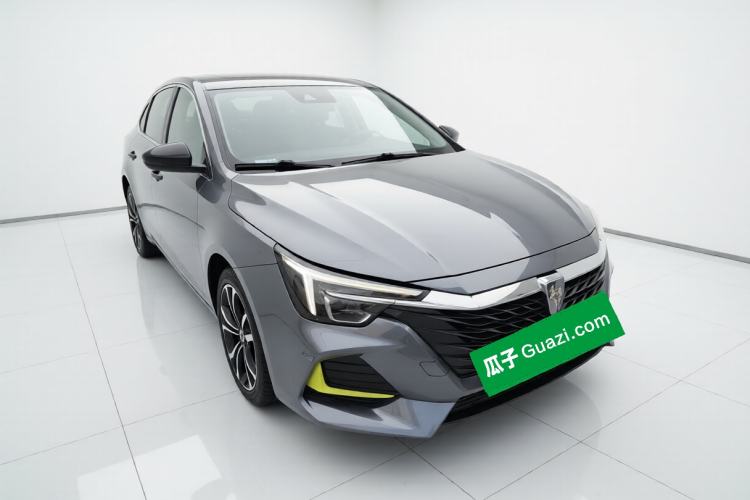 Used Roewe i6 MAX 2020 300TGI Automatic "Swell Cool Smart Drive" Edition Front Right 45 Deg