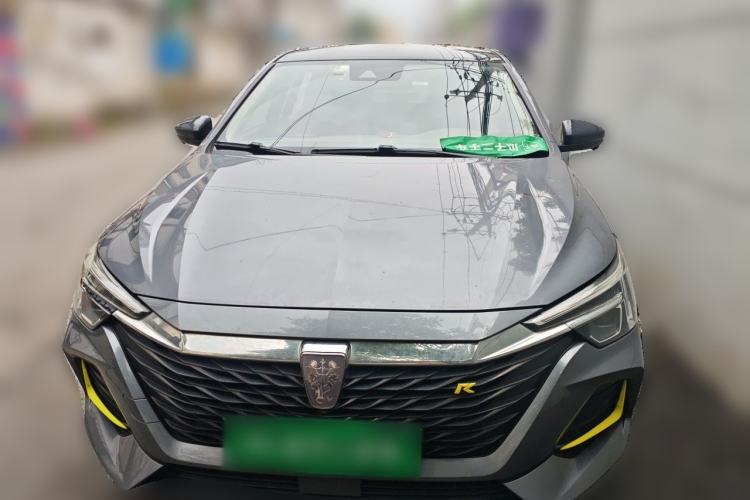 Used Roewe i6 MAX 2020 300TGI Automatic Supreme Edition with Cool Sunroof and Advanced Driving Features Front