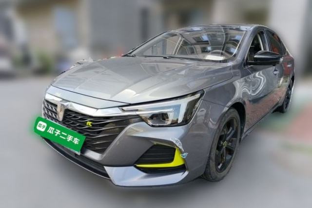 Used Roewe i6 MAX 2020 300TGI Automatic Supreme Edition with Cool Sunroof and Advanced Driving Features