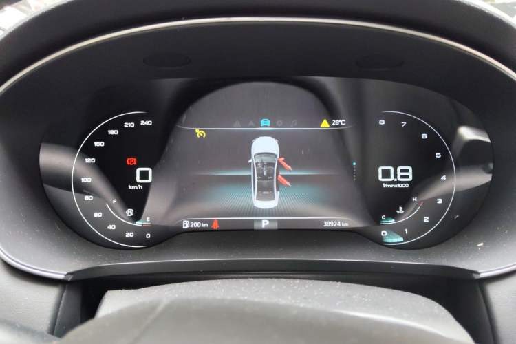 Used Roewe i6 MAX 2020 300TGI Automatic Cool & Stylish Skyroof Edition Instrument Cluster