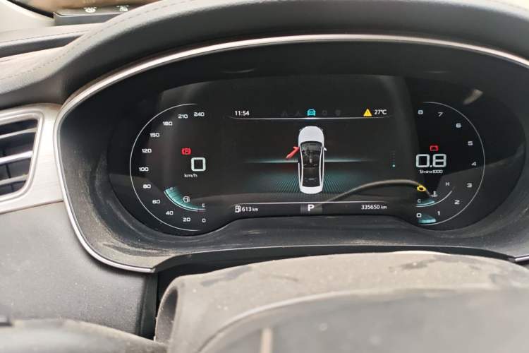 Used Roewe i6 MAX 2020 300TGI Automatic Supreme Edition with Cool Sunroof and Advanced Driving Features Instrument Cluster
