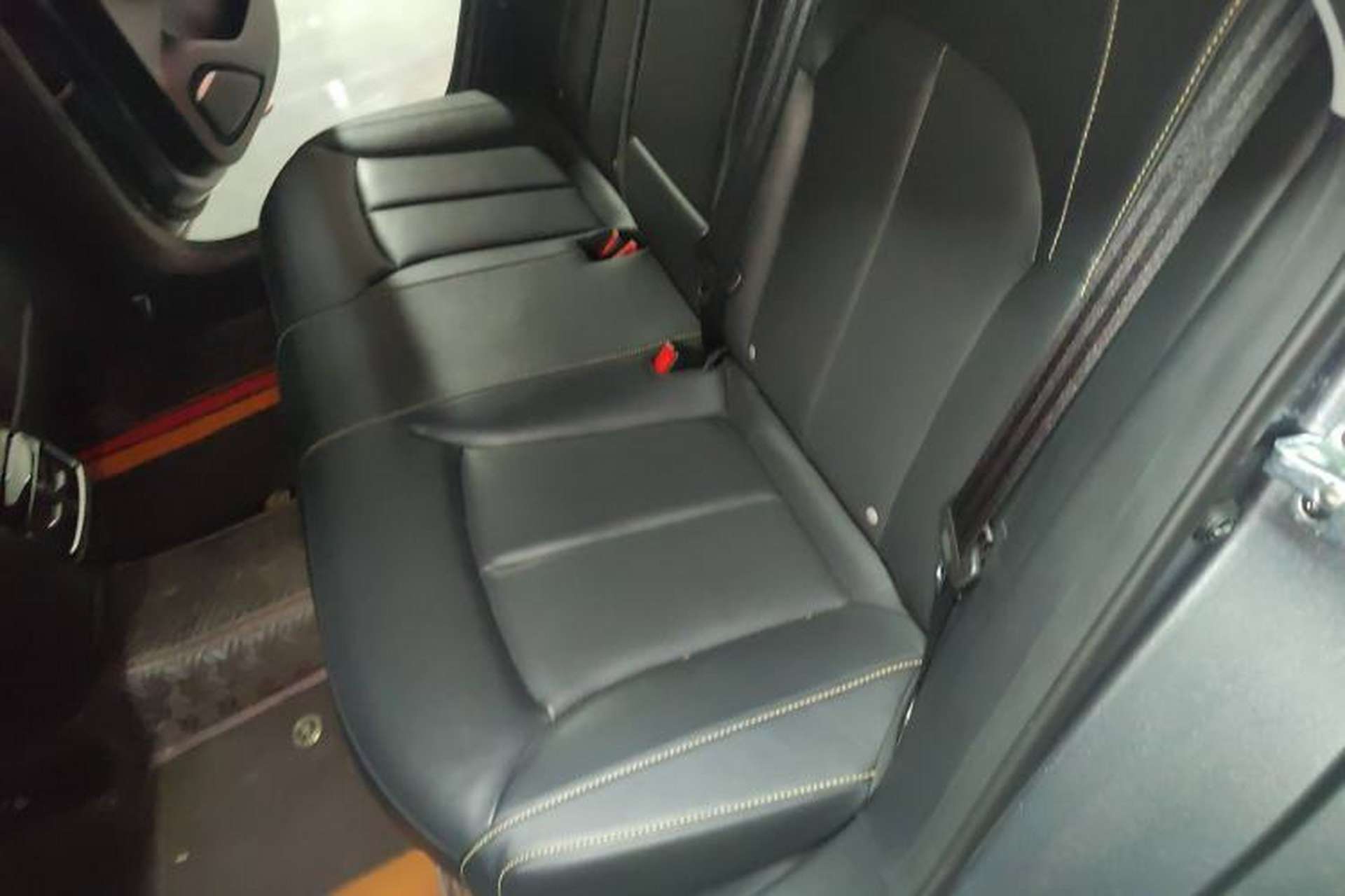 Used Roewe i6 MAX 2020 300TGI Automatic "Swell Cool Smart Drive" Edition Interior 4