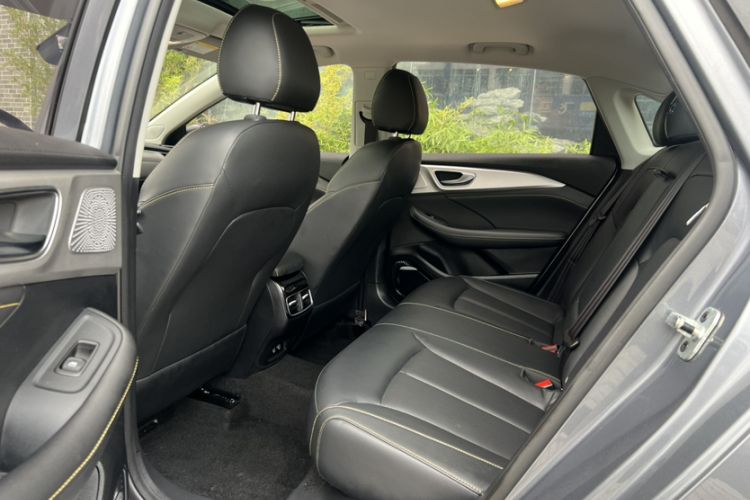 Used Roewe i6 MAX 2020 300TGI Automatic "Swell Cool Smart Drive" Edition Interior 6