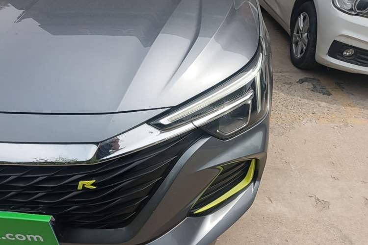 Used Roewe i6 MAX 2020 300TGI Automatic "Swell Cool Smart Drive" Edition Left Front Headlight