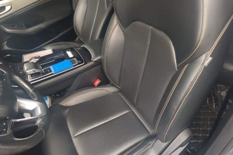 Used Roewe i6 MAX 2020 300TGI Automatic Sporty Cool Edition Left Front Seat