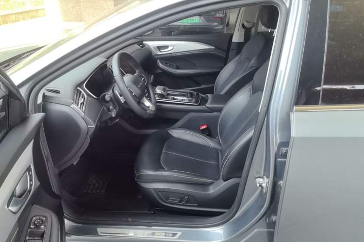 Used Roewe i6 MAX 2020 300TGI Automatic "Swell Cool Smart Drive" Edition Left Front Seat