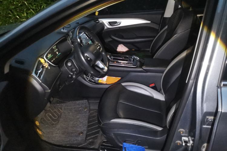 Used Roewe i6 MAX 2020 300TGI Automatic Cool & Stylish Skyroof Edition Left Front Seat