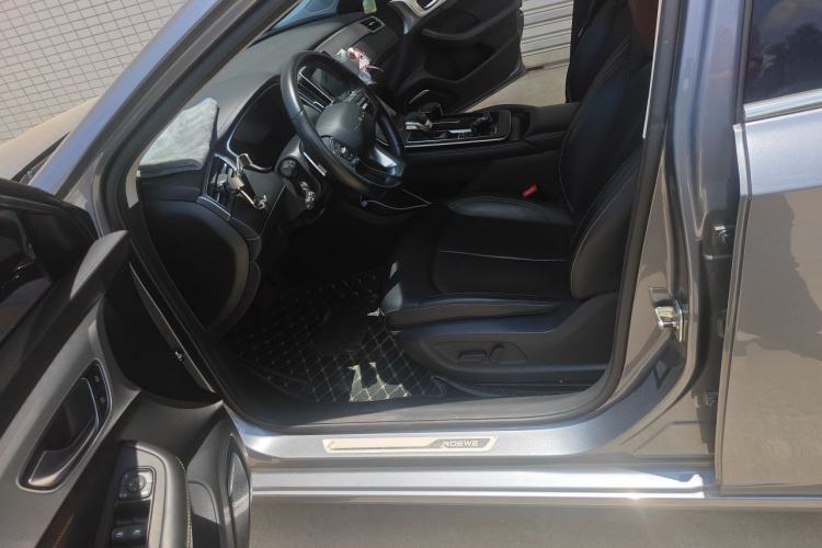 Used Roewe i6 MAX 2020 300TGI Automatic "Swell Cool Smart Drive" Edition Left Front Seat