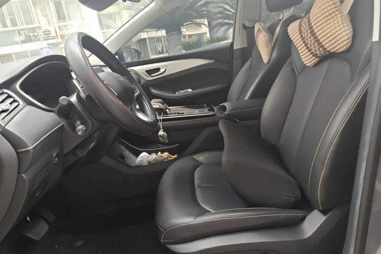 Used Roewe i6 MAX 2020 300TGI Automatic "Swell Cool Smart Drive" Edition Left Front Seat