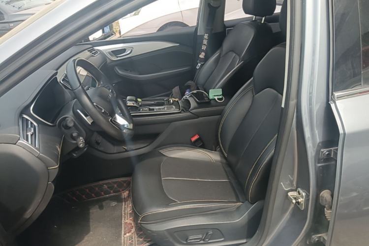 Used Roewe i6 MAX 2020 300TGI Automatic "Swell Cool Smart Drive" Edition Left Front Seat