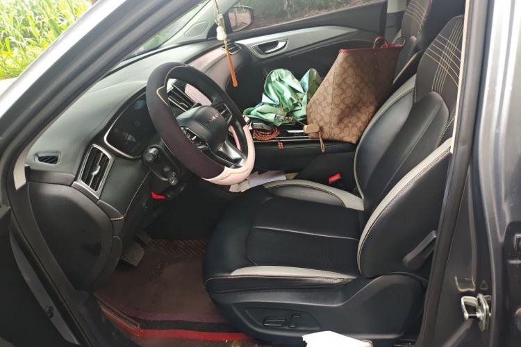 Used Roewe i6 MAX 2020 300TGI Automatic Cool & Stylish Skyroof Edition Left Front Seat