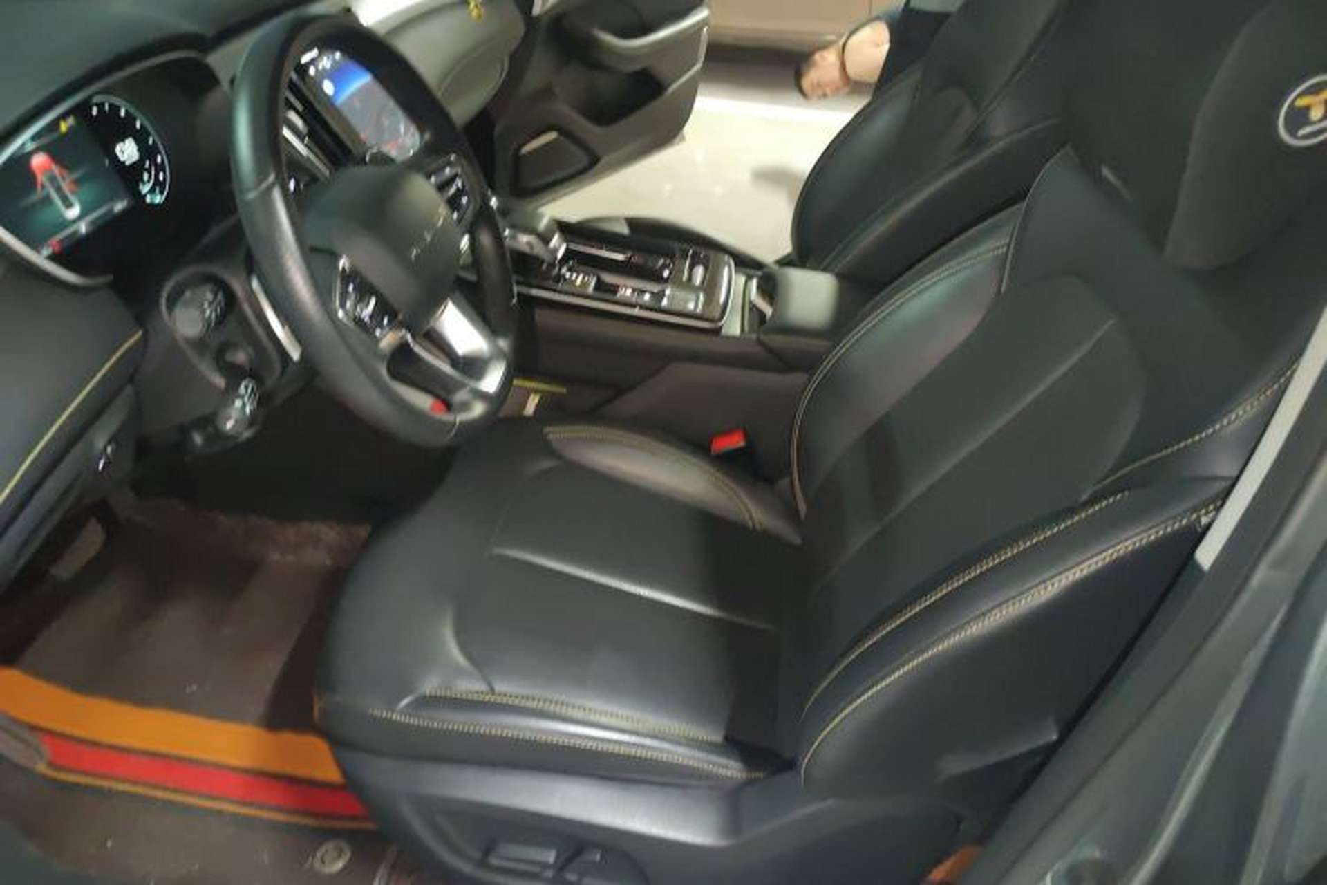 Used Roewe i6 MAX 2020 300TGI Automatic "Swell Cool Smart Drive" Edition Left Front Seat
