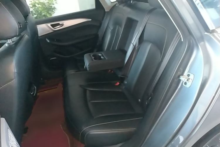 Used Roewe i6 MAX 2020 300TGI Automatic Sporty Cool Edition Left Rear Seat