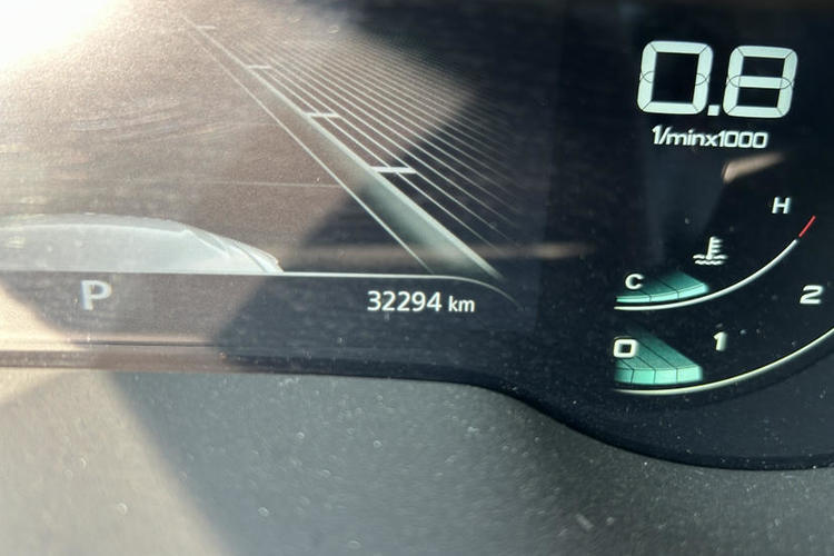 Used Roewe i6 MAX 2020 300TGI Automatic "Swell Cool Smart Drive" Edition Odometer Close Up