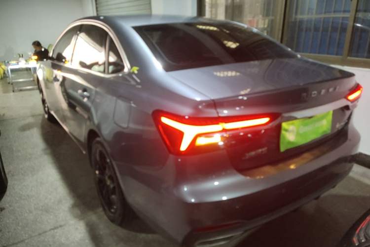 Used Roewe i6 MAX 2020 300TGI Automatic "Swell Cool Smart Drive" Edition Rear Left 45 Deg