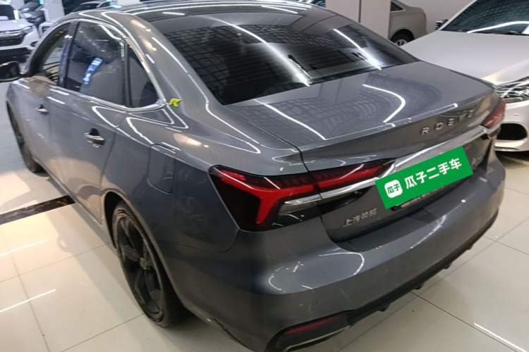 Used Roewe i6 MAX 2020 300TGI Automatic Supreme Edition with Cool Sunroof and Advanced Driving Features Rear Left 45 Deg