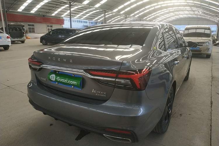 Used Roewe i6 MAX 2020 300TGI Automatic Supreme Edition with Cool Sunroof and Advanced Driving Features Rear Right 45 Deg