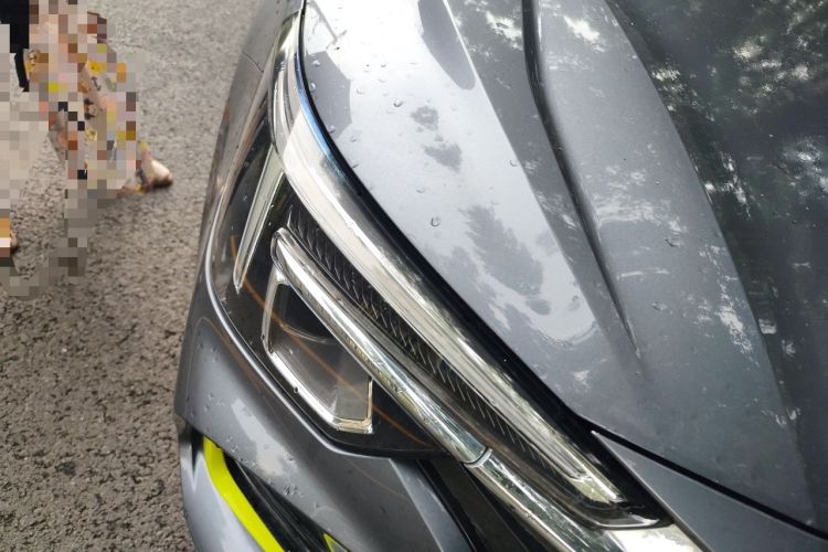 Used Roewe i6 MAX 2020 300TGI Automatic "Swell Cool Smart Drive" Edition Right Front Headlight