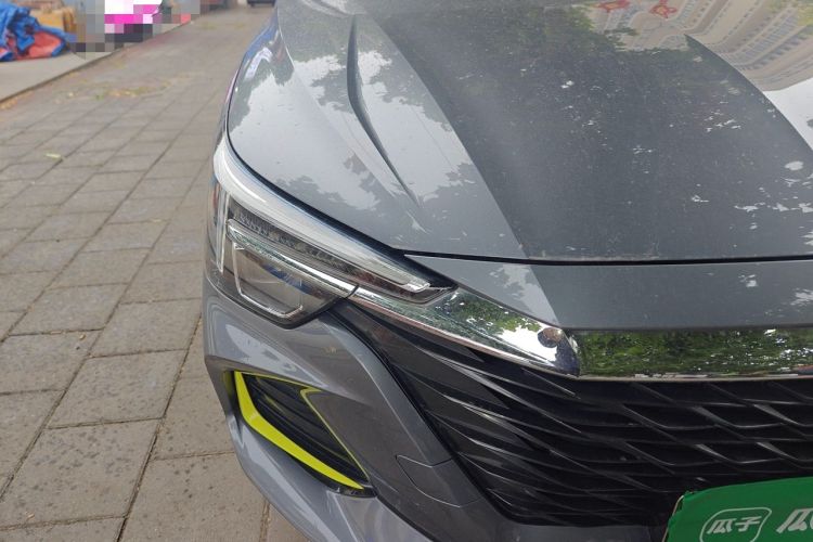 Used Roewe i6 MAX 2020 300TGI Automatic "Swell Cool Smart Drive" Edition Right Front Headlight