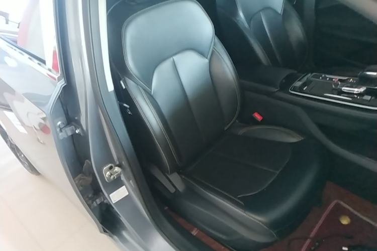 Used Roewe i6 MAX 2020 300TGI Automatic Sporty Cool Edition Right Front Seat