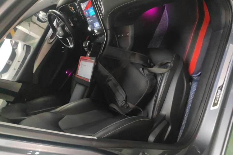 Used Roewe i6 MAX 2020 300TGI Automatic "Swell Cool Smart Drive" Edition Right Front Seat