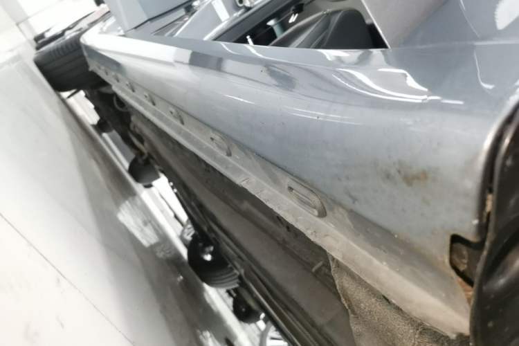 Used Roewe i6 MAX 2020 300TGI Automatic Sporty Cool Edition Right Side Sill