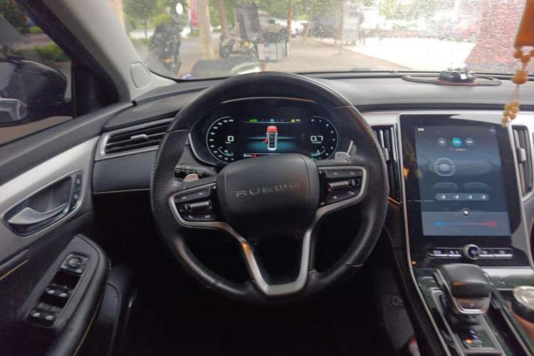 Used Roewe i6 MAX 2020 300TGI Automatic "Swell Cool Smart Drive" Edition Steering Wheel