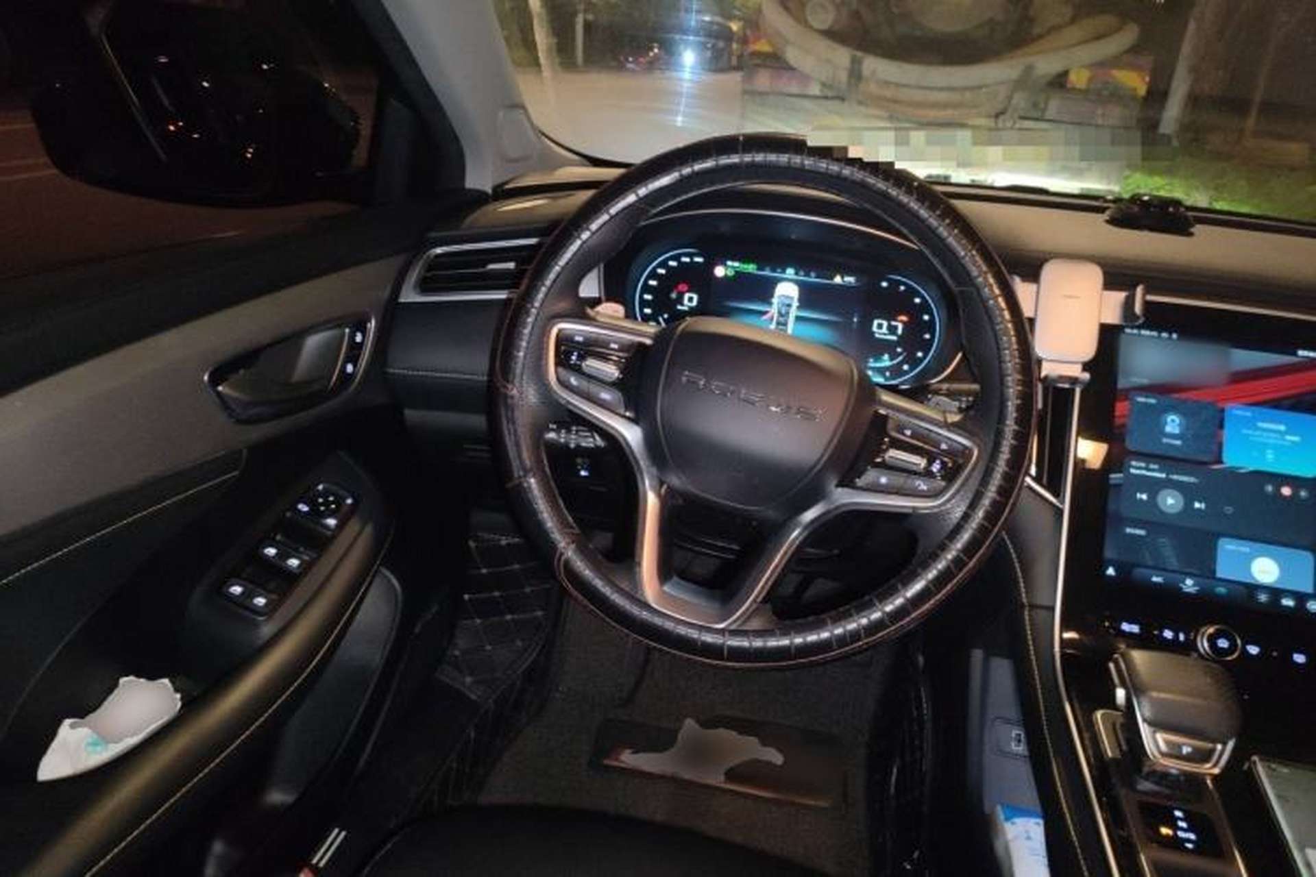 Used Roewe i6 MAX 2020 300TGI Automatic "Swell Cool Smart Drive" Edition Steering Wheel