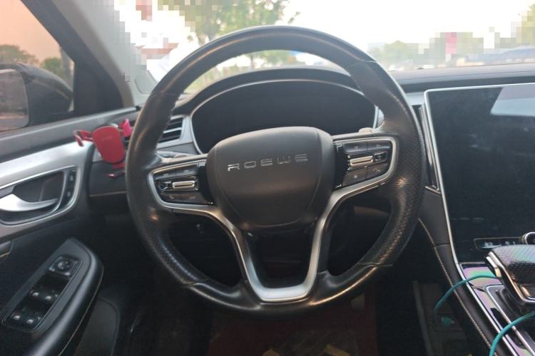 Used Roewe i6 MAX 2020 300TGI Automatic "Swell Cool Smart Drive" Edition Steering Wheel