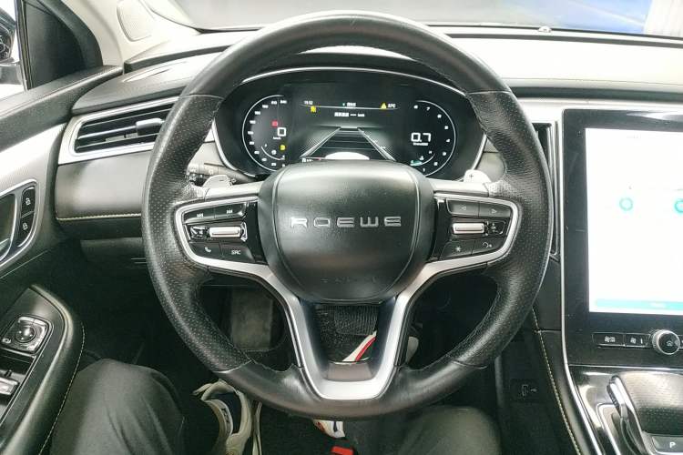 Used Roewe i6 MAX 2020 300TGI Automatic "Swell Cool Smart Drive" Edition Steering Wheel