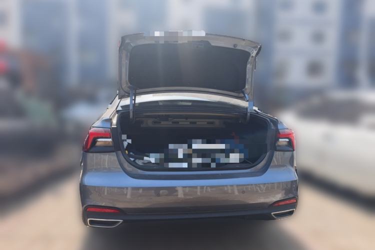 Used Roewe i6 MAX 2020 300TGI Automatic Sporty Cool Edition Trunk