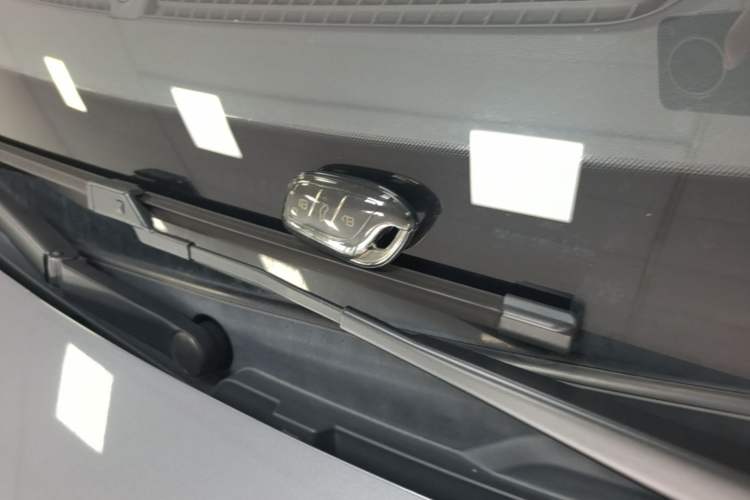 Used Roewe i6 MAX 2020 300TGI Automatic Sporty Cool Edition Vehicle Key