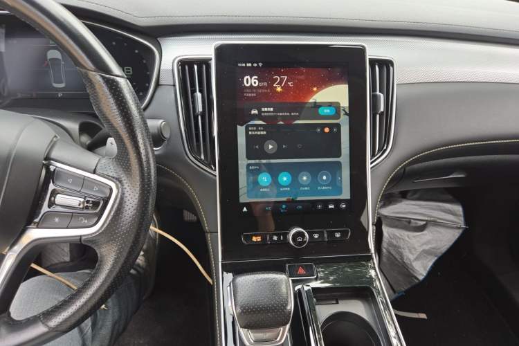 Used Roewe i6 MAX 2020 300TGI Automatic "Swell Cool Smart Drive" Edition Audio And AC Panel