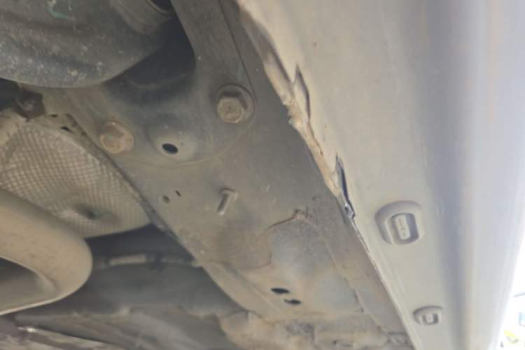Used Roewe i6 MAX 2020 300TGI Automatic "Swell Cool Smart Drive" Edition Chassis Rear Right