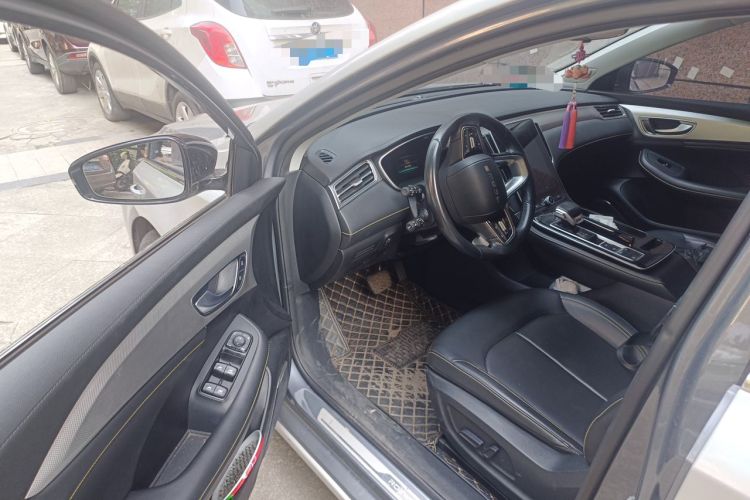 Used Roewe i6 MAX 2020 300TGI Automatic "Swell Cool Smart Drive" Edition Driver Seat