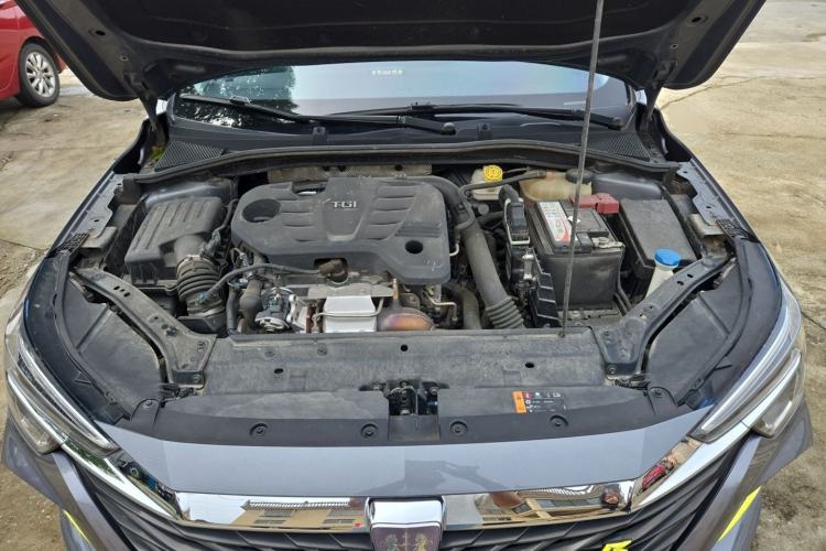 Used Roewe i6 MAX 2020 300TGI Automatic "Swell Cool Smart Drive" Edition Engine Bay