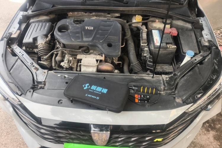 Used Roewe i6 MAX 2020 300TGI Automatic Sporty Cool Edition Engine Bay