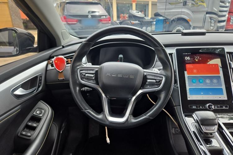 Used Roewe i6 MAX 2020 300TGI Automatic "Swell Cool Smart Drive" Edition Steering Wheel