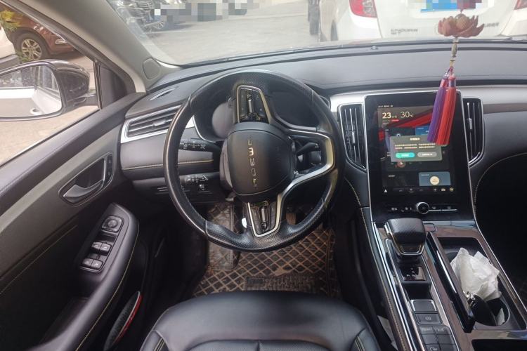 Used Roewe i6 MAX 2020 300TGI Automatic "Swell Cool Smart Drive" Edition Steering Wheel