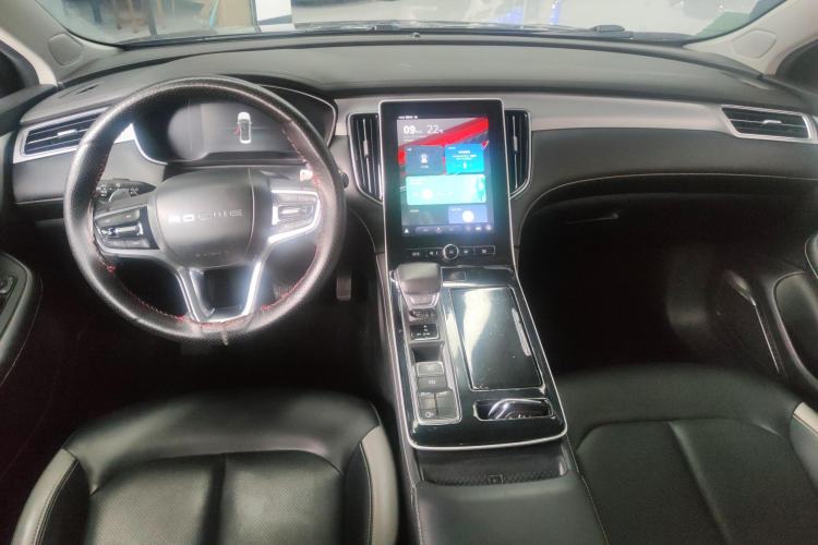 Used Roewe i6 MAX 2020 300TGI Automatic Cool & Stylish Skyroof Edition Center Console
