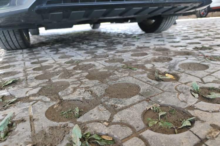 Used Roewe i6 MAX 2020 300TGI Automatic "Swell Cool Smart Drive" Edition Chassis Front Right