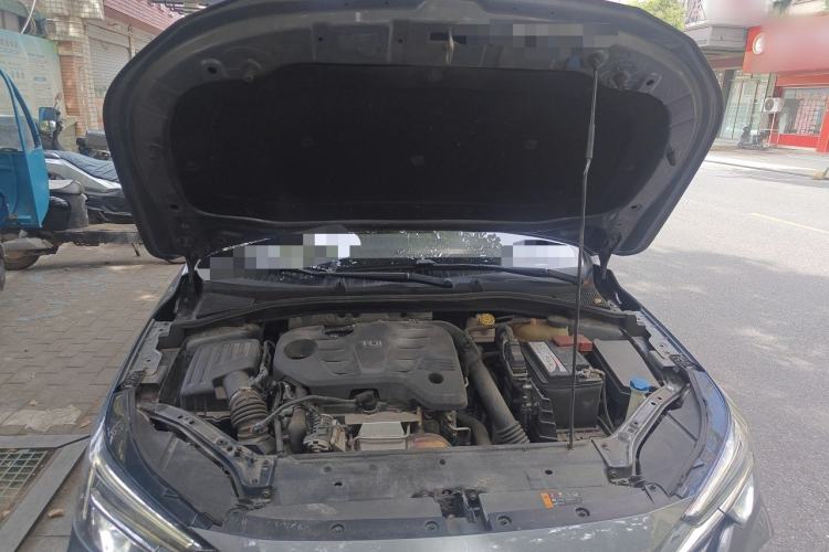 Used Roewe i6 MAX 2020 300TGI Automatic "Swell Cool Smart Drive" Edition Engine Bay
