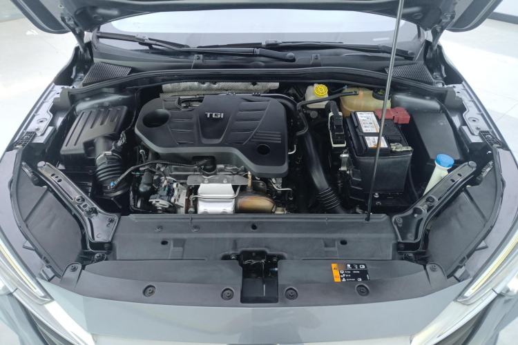 Used Roewe i6 MAX 2020 300TGI Automatic "Swell Cool Smart Drive" Edition Engine Bay