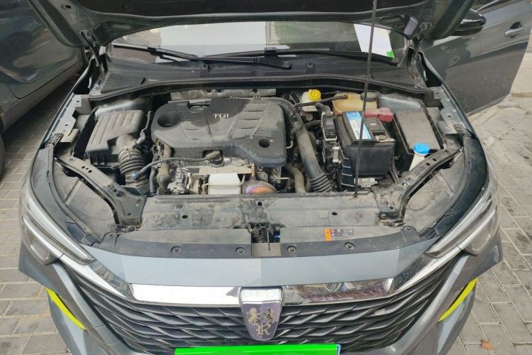 Used Roewe i6 MAX 2020 300TGI Automatic Sporty Cool Edition Engine Bay