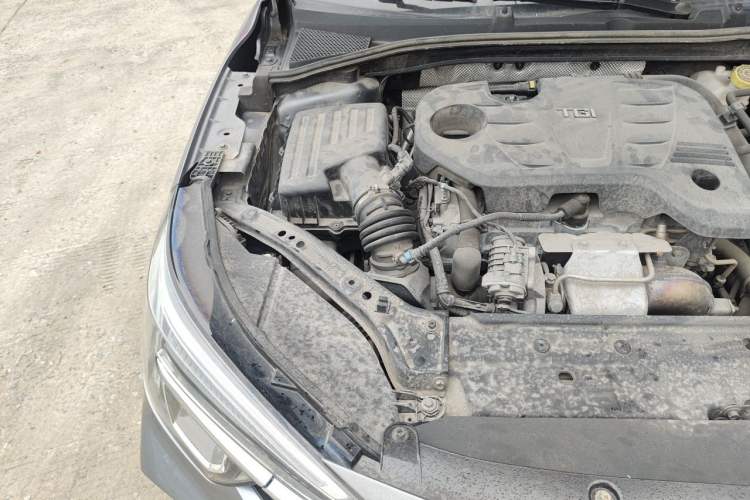 Used Roewe i6 MAX 2020 300TGI Automatic "Swell Cool Smart Drive" Edition Engine Bay Right